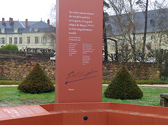 Signalétique extérieure d'information | Abbaye Royale de Fontevraud